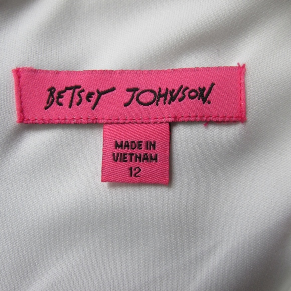 *SOLD* Betsey Johnson Dress Floral Print Cap - Picture 8 of 8